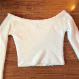 NEW H&M fuzzy of the shoulder sweater